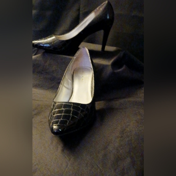 Bandolino patent leather croc print sz 8.5W - Picture 3 of 11